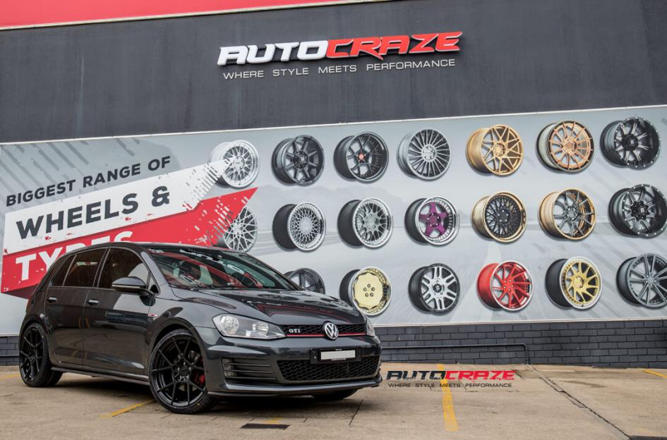 VOLKSWAGEN GOLF KPS MATTE BLACK